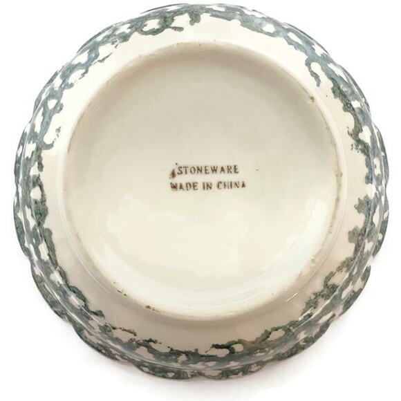 Stoneware Country Apple Serving Bowl Red Apple Design Green Spongeware 9x3.25 - Picture 4 of 5